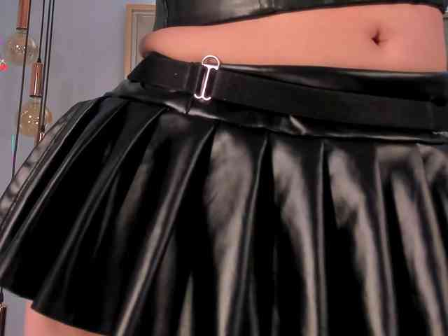 MadelineFox MadelineFox