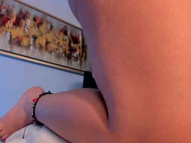 MadelineFox webcam