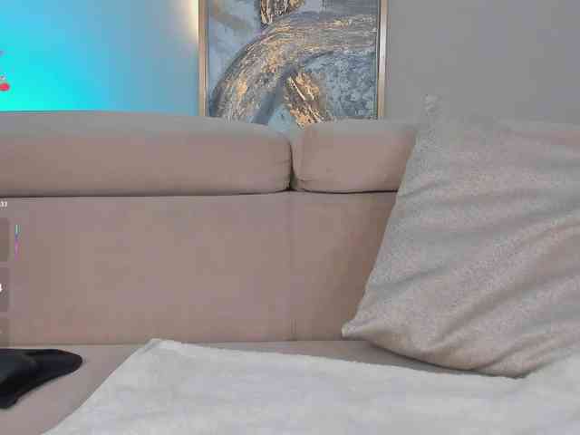 sexy striptease MadelineFox