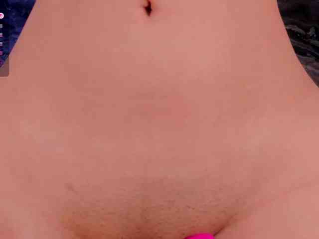MadelineFox webcam