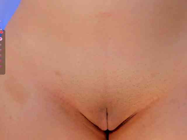 MadelineFox webcam