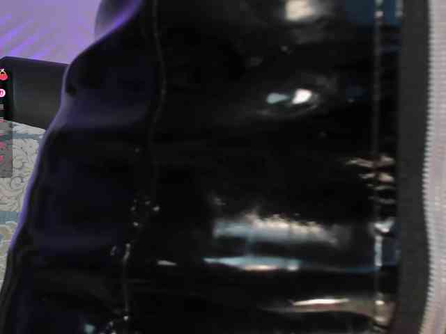 MadelineFox Live Webcam on BongaCams