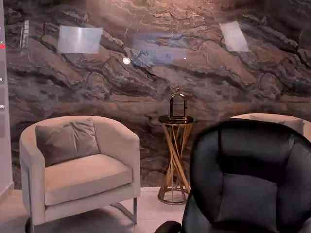 MadelineFox MadelineFox