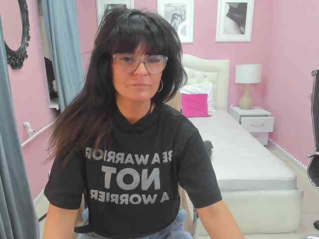 PenelopAndErica webcam