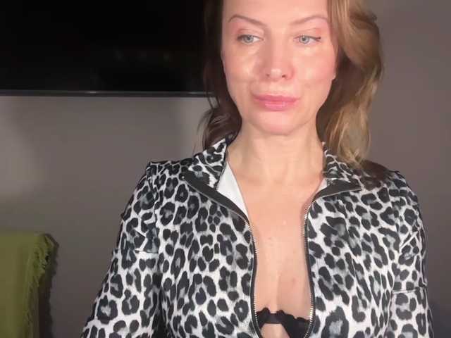 RachelSweet webcam bongacams model stream image