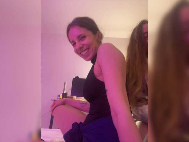 Bonne-Aurore live cam on bongacams