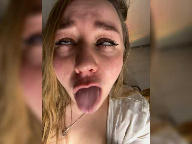 go to chat with Bonne-Aurore