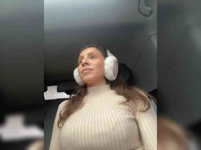 Bonne-Aurore Live Webcam on BongaCams