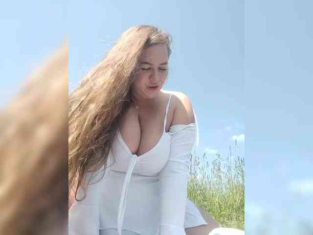 Bonne-Aurore Live Webcam on BongaCams