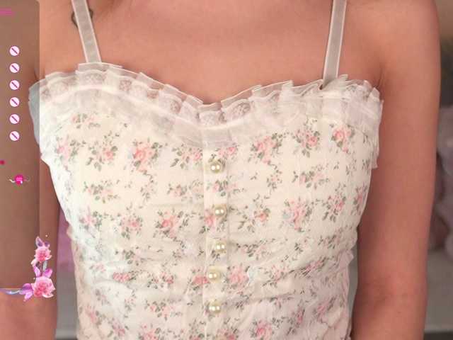 ilittleheara — Merry Christmas! Goal - spank my booty in doggy pose          @remain