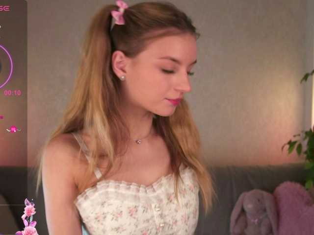 ilittleheara from BongaCams is Freechat