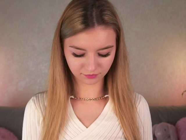 ilittleheara's BongaCams show and profile