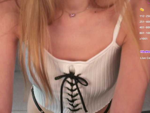 ilittleheara's BongaCams show and profile