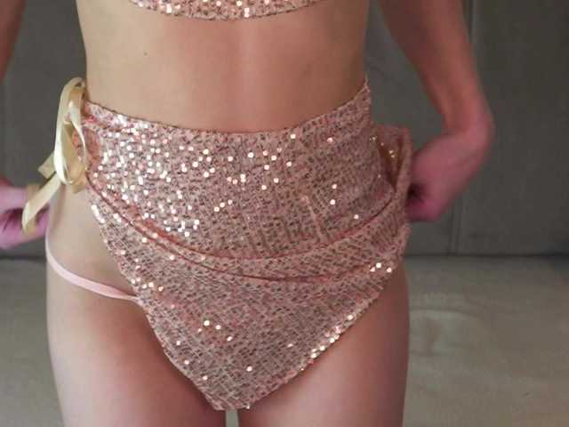 ilittleheara's BongaCams show and profile