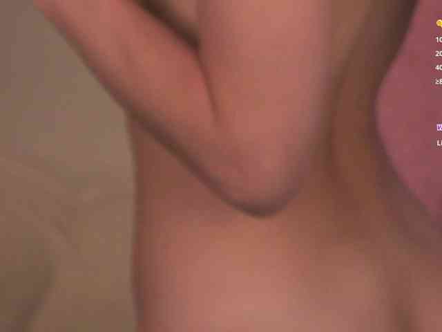 ilittleheara Live Webcam on BongaCams