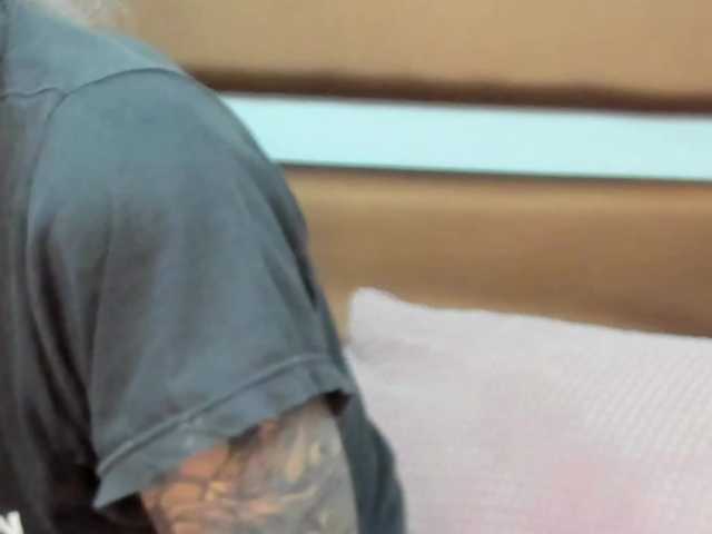 KatniseBabe's BongaCams show and profile