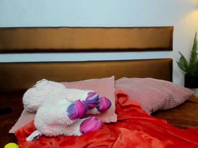 KatniseBabe's BongaCams show and profile