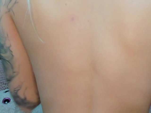 KatniseBabe's BongaCams show and profile