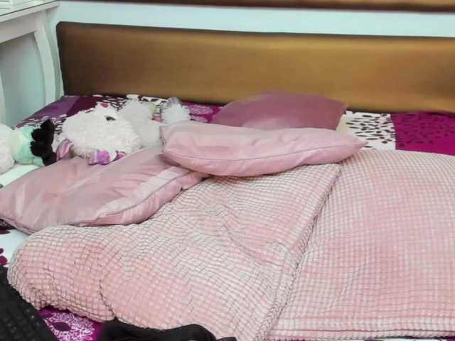 KatniseBabe's BongaCams show and profile