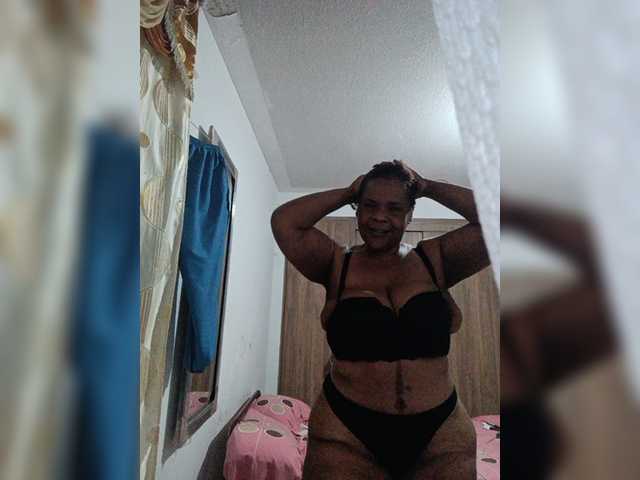 Alicia23bandi