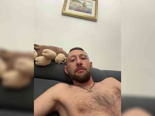 Dorogoy1987 Live Webcam on BongaCams