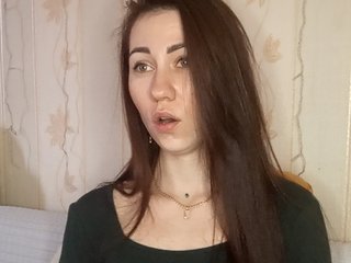 -Feral-Berry- Porn Show