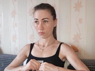 -Feral-Berry- Porn Show
