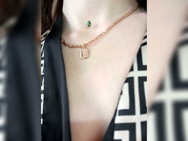 -Kara-mellka-'s BongaCams show and profile