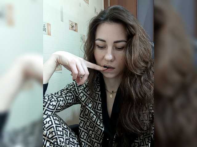 -Kara-mellka-'s BongaCams show and profile