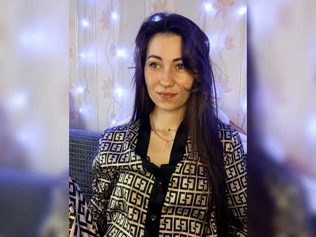 -Kara-mellka-'s BongaCams show and profile