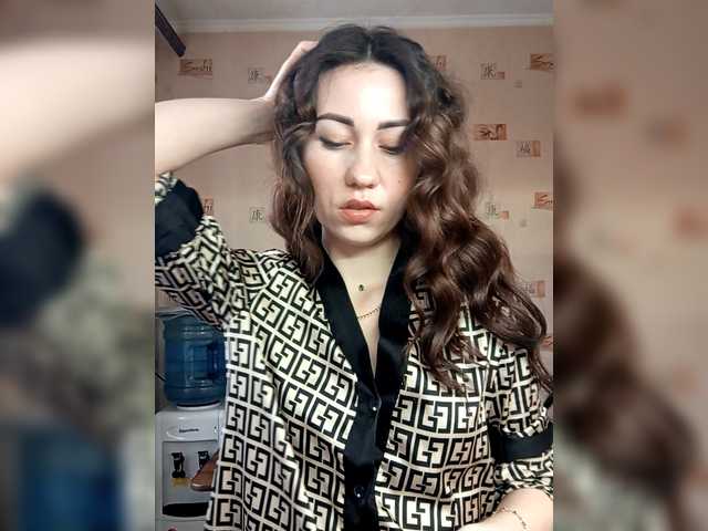 -Kara-mellka-'s BongaCams show and profile