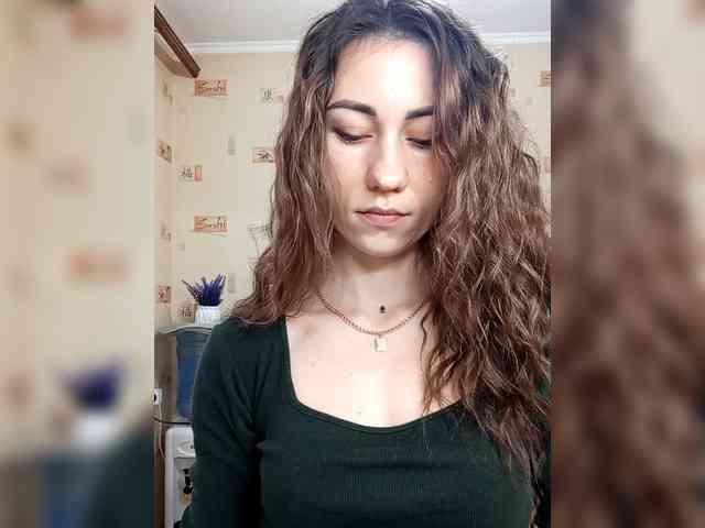 -Feral-Berry- webcam