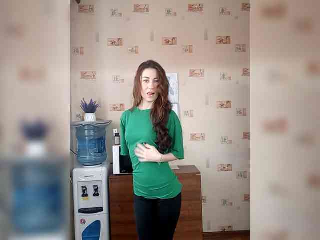 -Feral-Berry- webcam