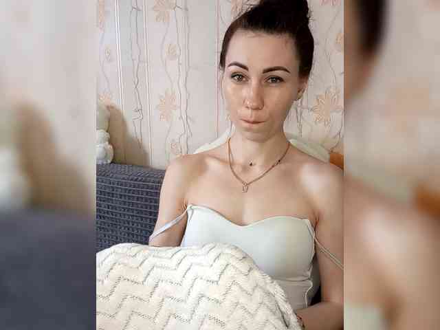 -Feral-Berry- webcam