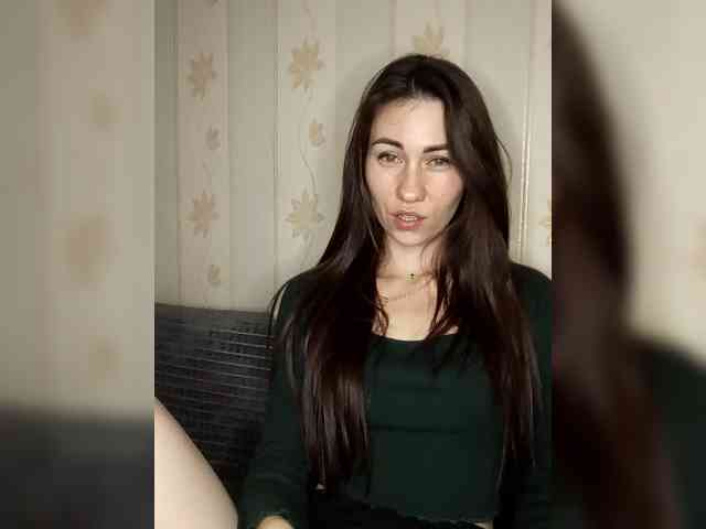 -Feral-Berry- webcam