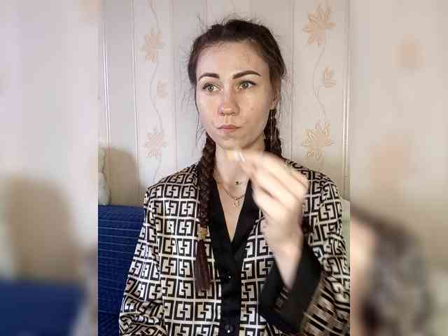 -Feral-Berry- webcam