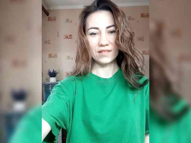 -Feral-Berry- webcam