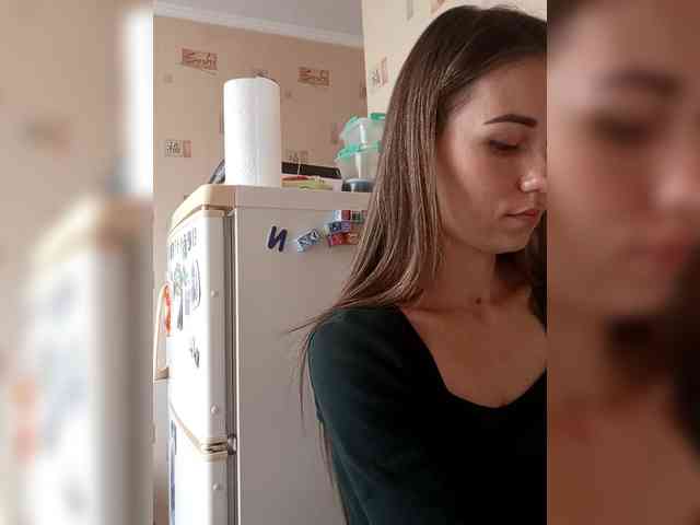 -Feral-Berry- webcam