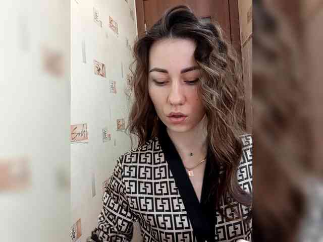 -Feral-Berry- webcam