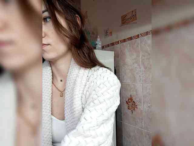 -Feral-Berry- webcam