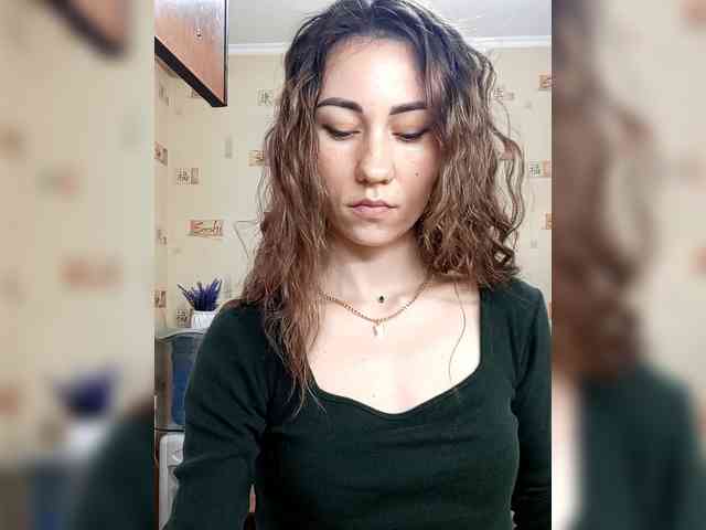 -Feral-Berry- webcam