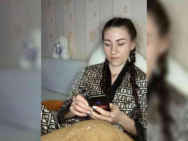 -Feral-Berry- webcam