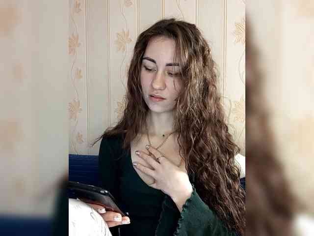 -Feral-Berry- webcam