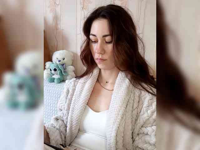 -Feral-Berry- webcam