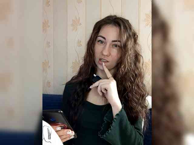 -Feral-Berry- webcam