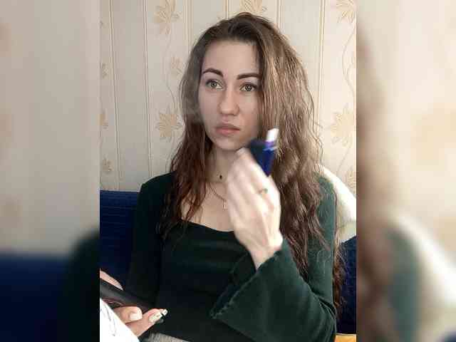 -Feral-Berry- webcam