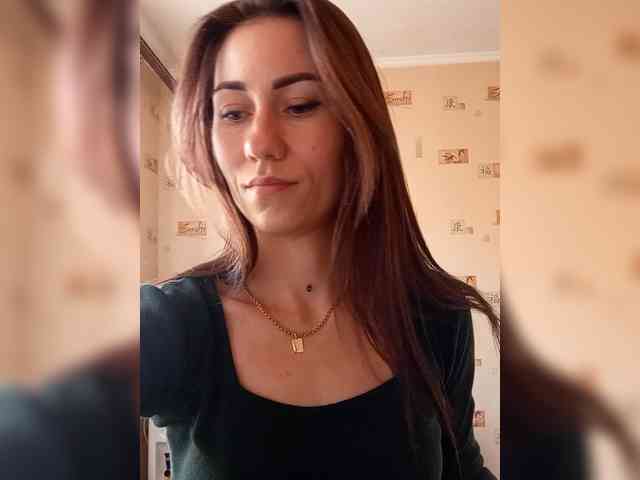 -Feral-Berry- webcam