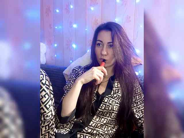 -Feral-Berry- webcam