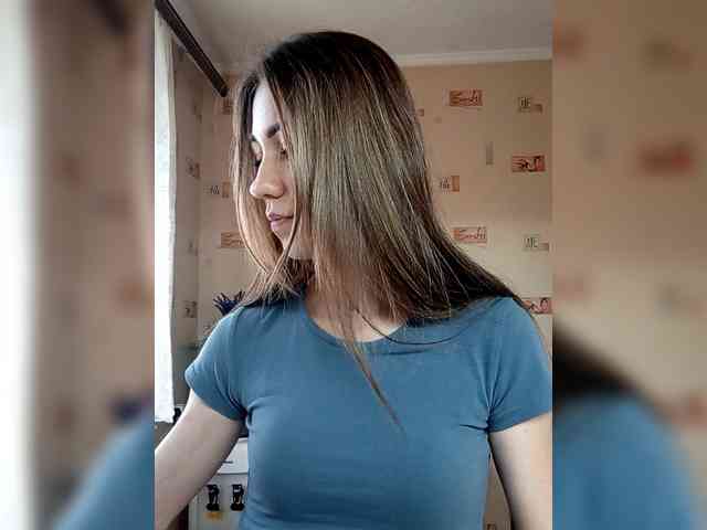 -Feral-Berry- webcam