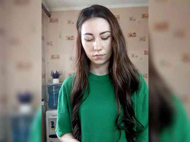 -Feral-Berry- webcam